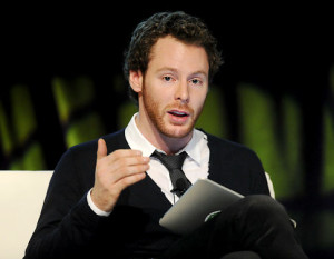 30 People A Young Entrepreneur Must Follow sean parker 300x233 30 People A Young Entrepreneur Must Follow